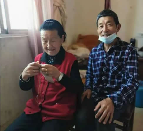 <b>ΰ���ĸ�� �����ļ��� ����������¾���ũ������ũ��������ƽ��</b>